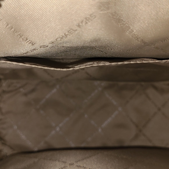 Michael Kors Rainbow Medium Backpack Limited Edition - Picture 11 of 14